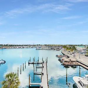 St Kitts - Downtown Waterfront Penthouse Pool Dock Parking Key West